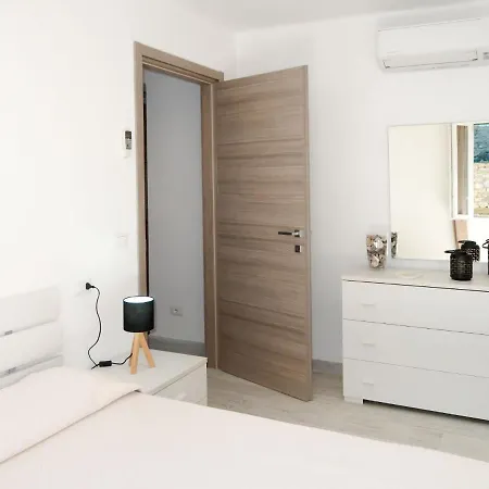 דירה A Ca' Gialla - Aeg100 By Interhome