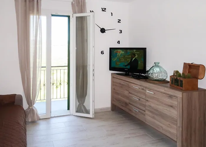 Lägenhet A Ca' Gialla - Aeg100 By Interhome *